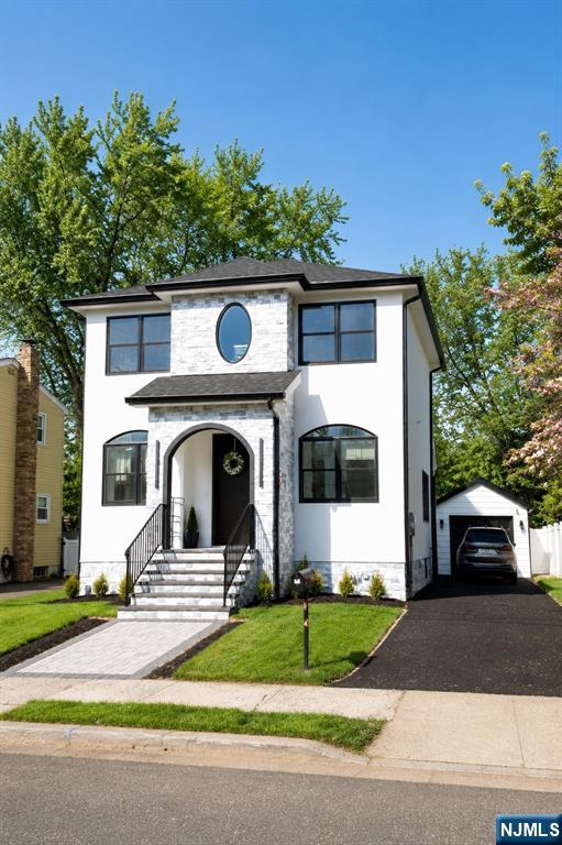 271 Bergen Boulevard