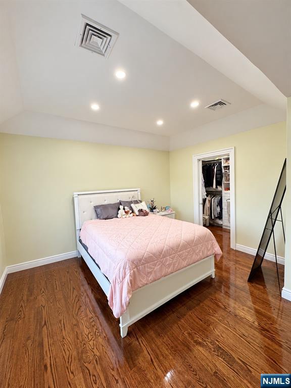 271 Bergen Boulevard