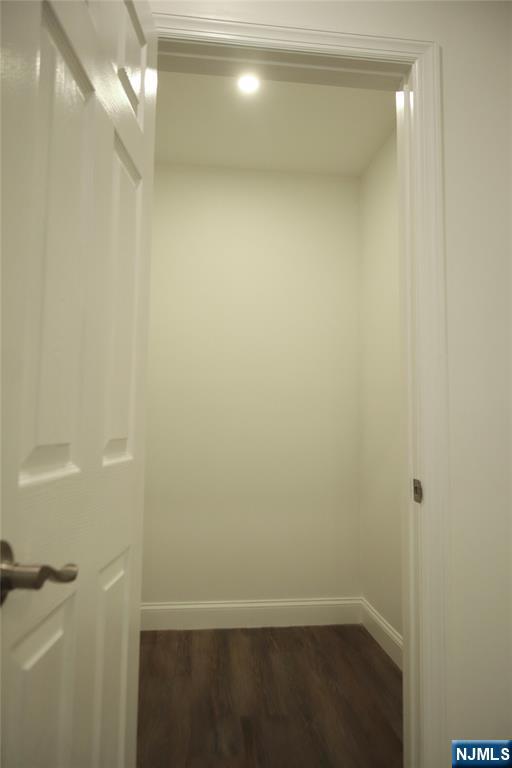 322 Hawthorne Street