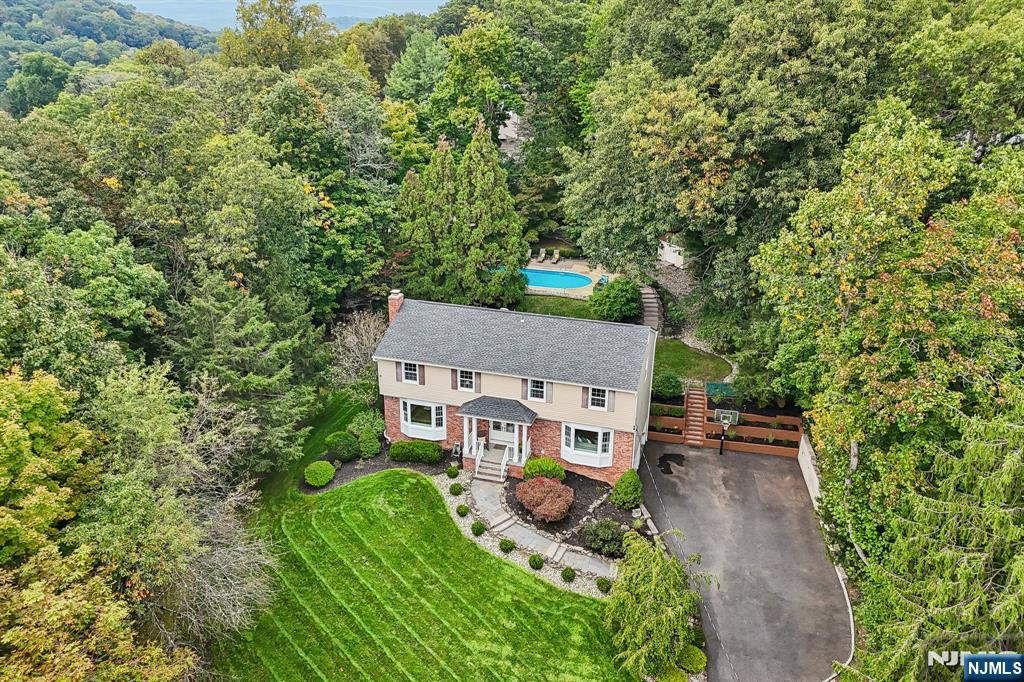 40 Brook Terrace