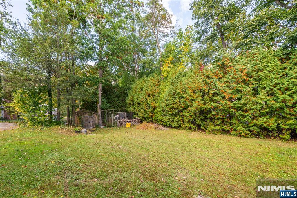 195 Vreeland Road