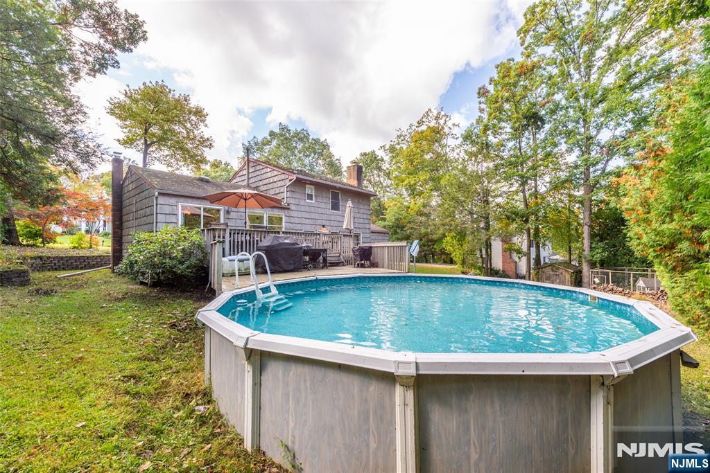 195 Vreeland Road