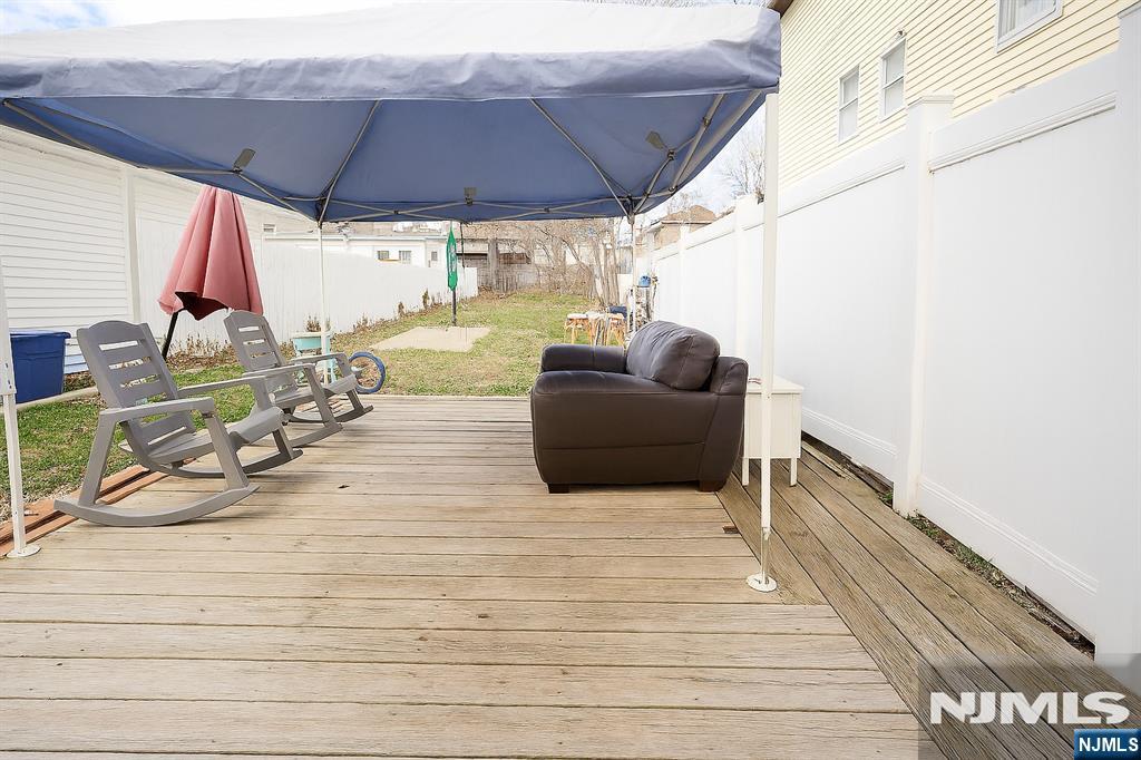 31 Kossuth Street