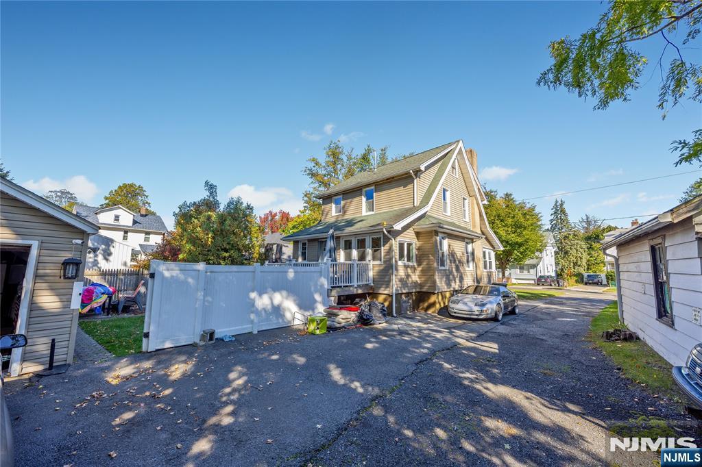 54 Bogert Street