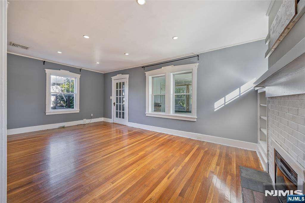 54 Bogert Street