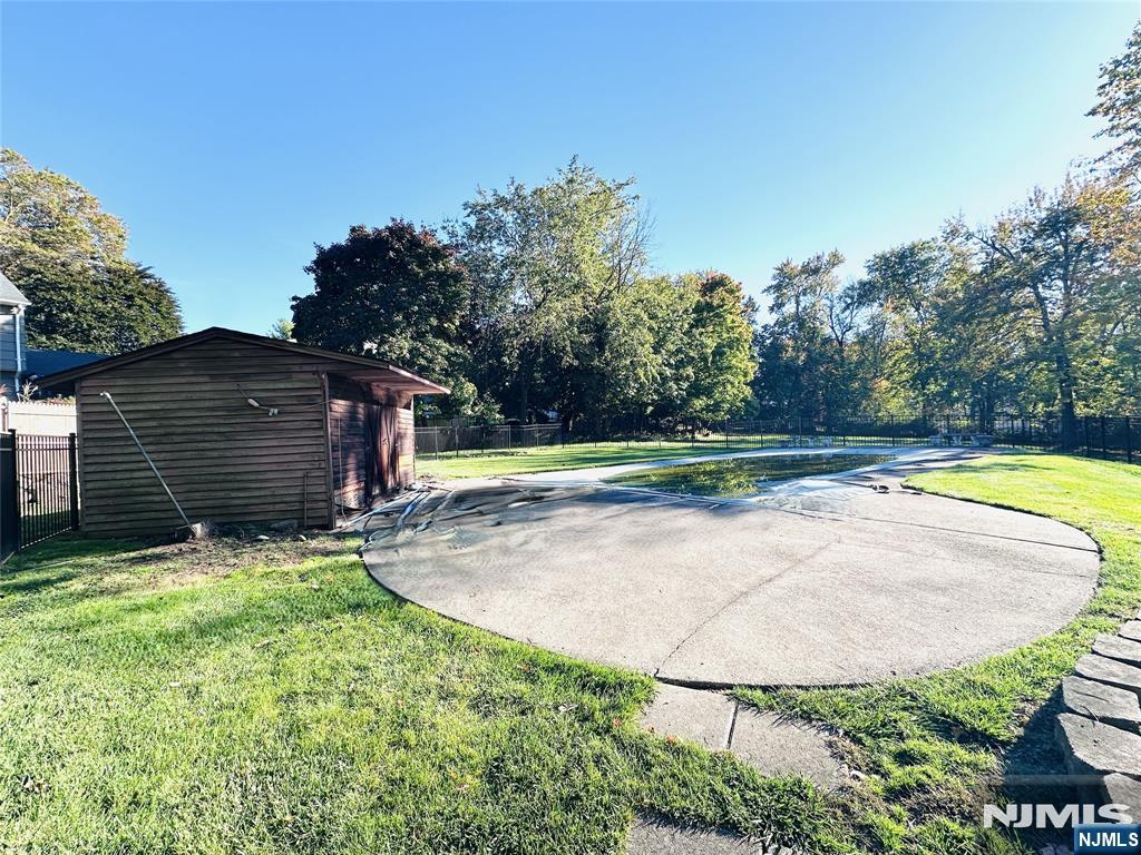 48 Seminole Avenue