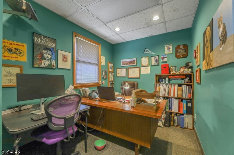 782 Valley Rd