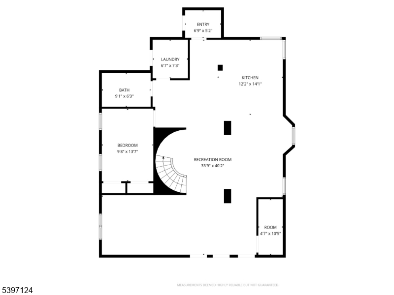 1096 Briar Way