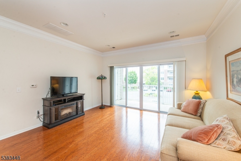 1116 Warrens Way