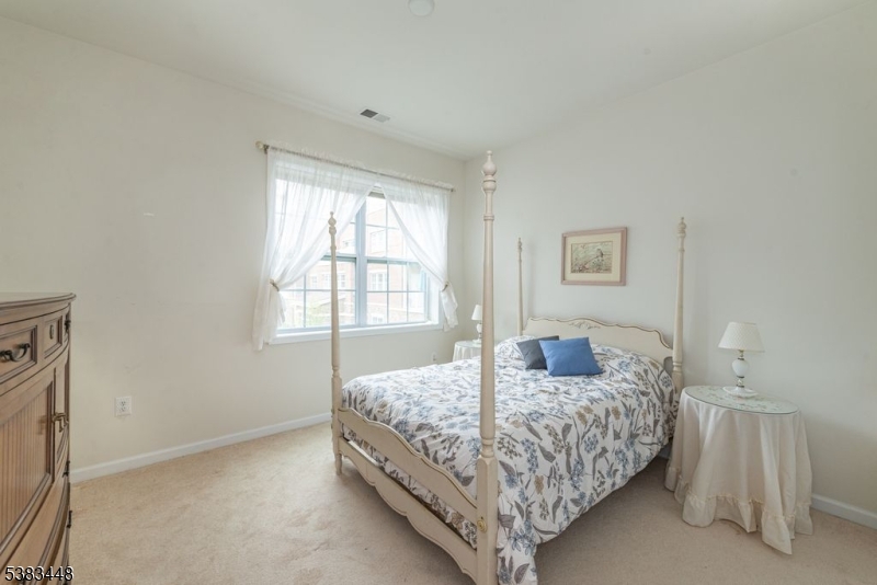 1116 Warrens Way