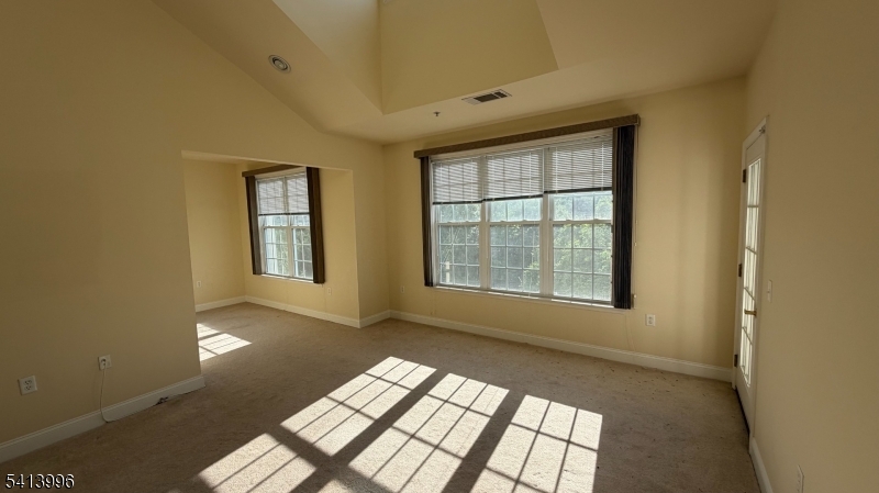 2411 Ramapo Ct