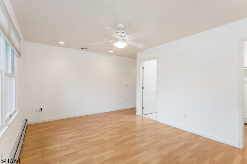 130 N 7Th St