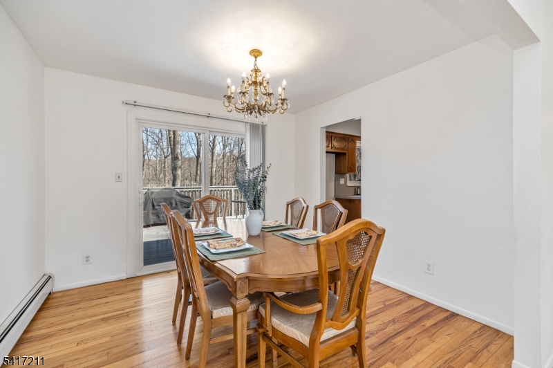 14 Forsgate Dr