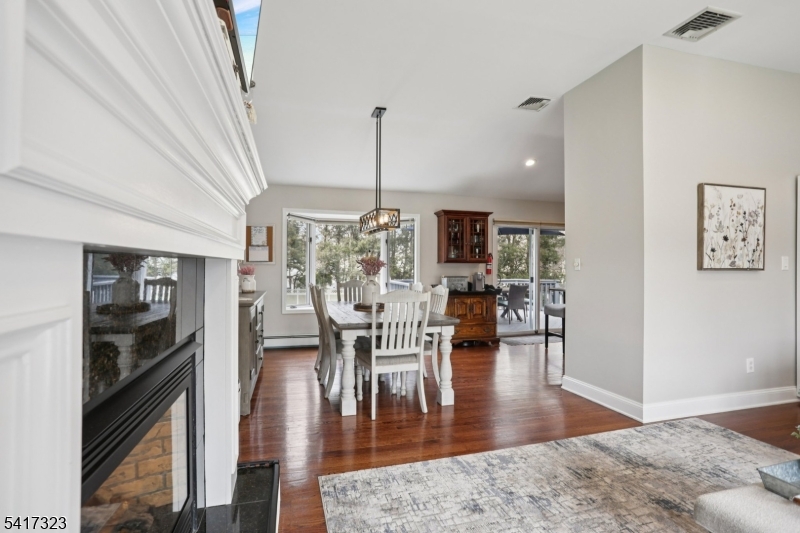 116 Carol Pl