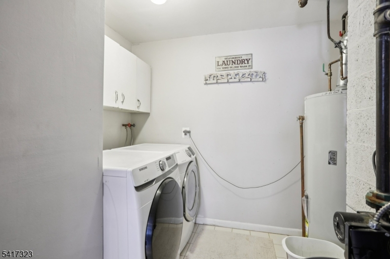 116 Carol Pl