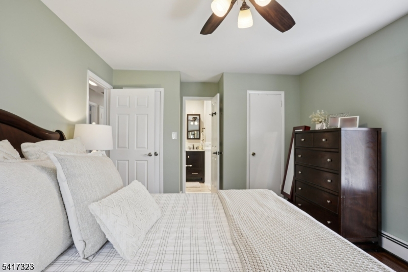 116 Carol Pl