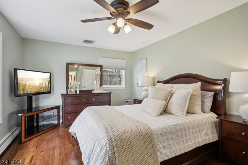 116 Carol Pl