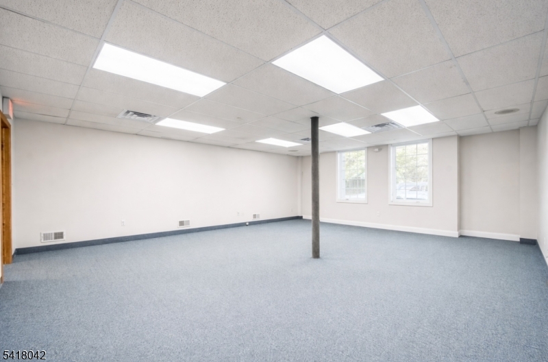 324 Ringwood Ave