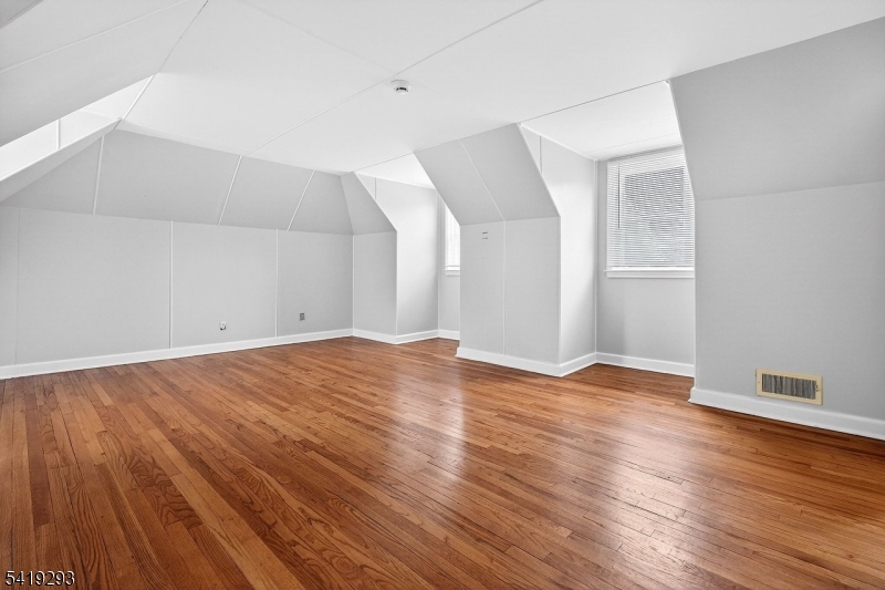 337 Boulevard