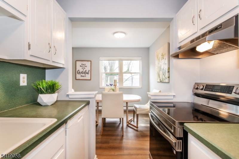 100 Pierson Miller Dr 9