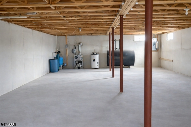 36 Rubin Hill Rd