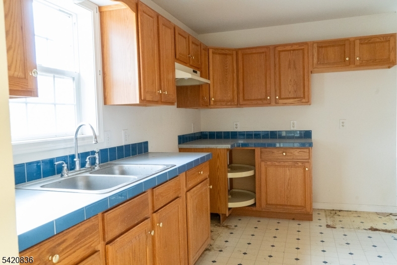 36 Rubin Hill Rd