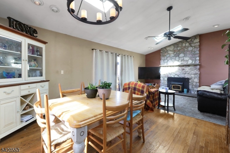 199 Lake Shore Dr