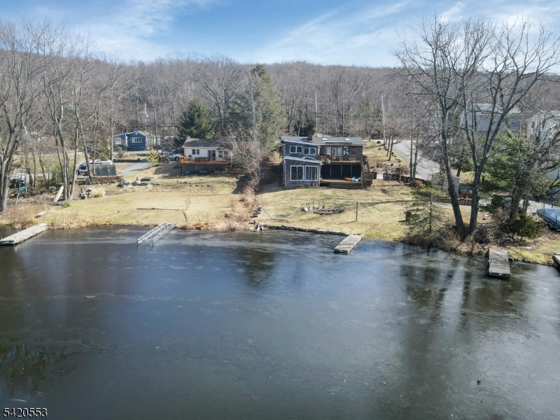 199 Lake Shore Dr