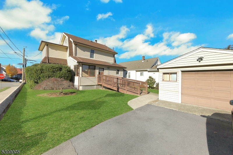 80 Garfield Pl