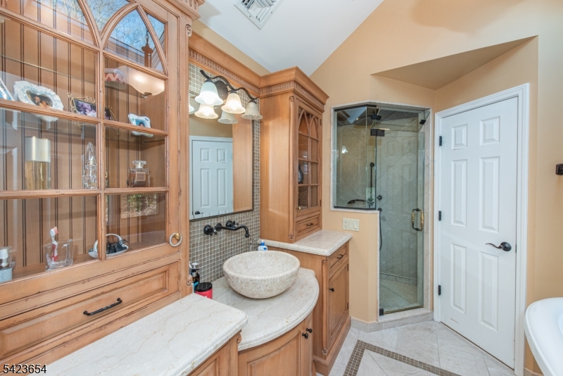 144 Notch Rd