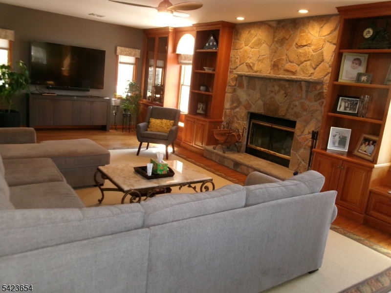 144 Notch Rd