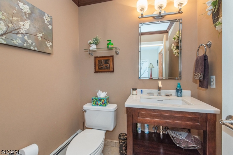 144 Notch Rd