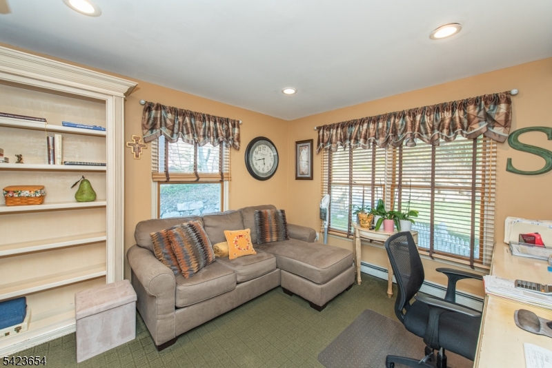 144 Notch Rd
