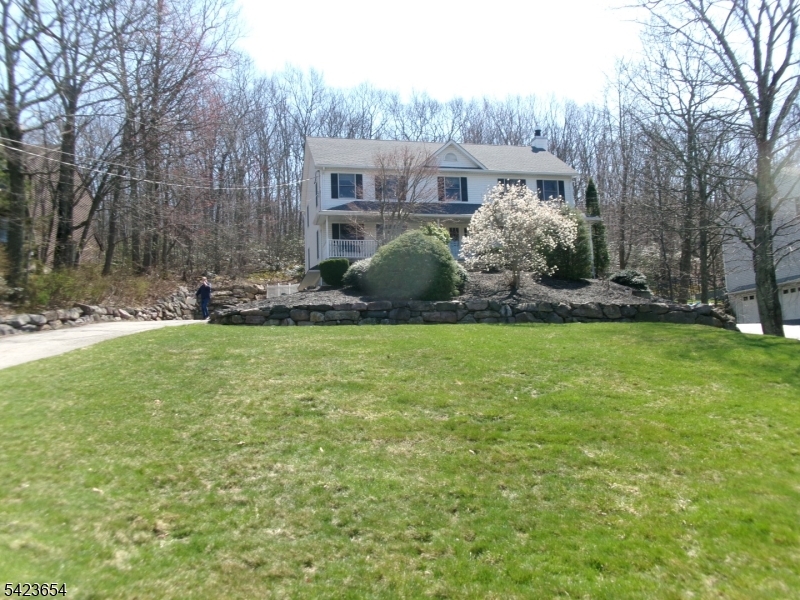144 Notch Rd