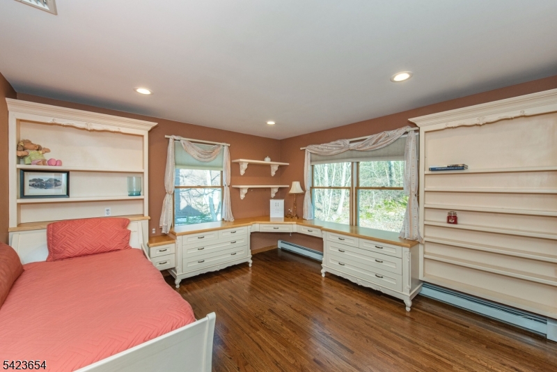 144 Notch Rd
