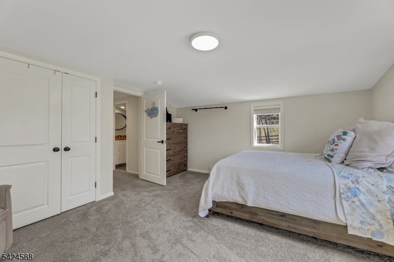 23 Up Mt Glen Lake Dr