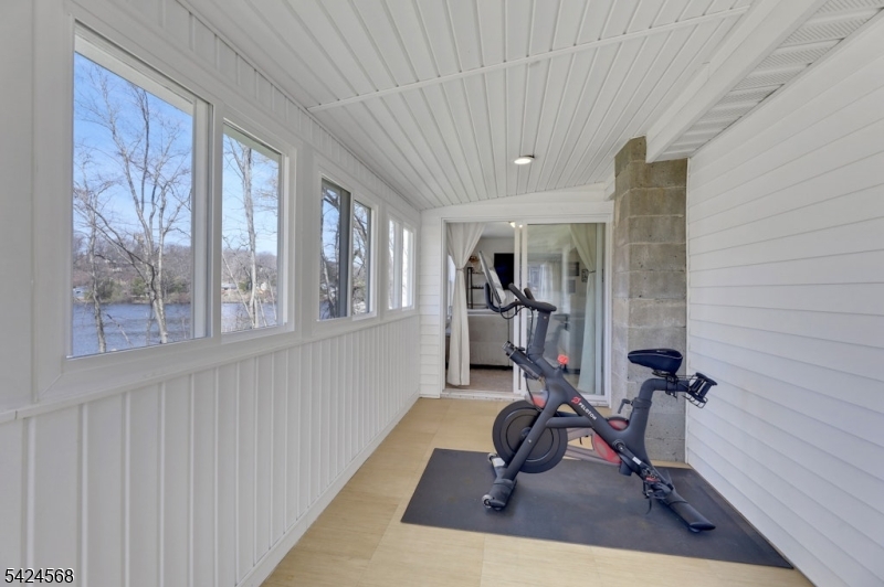 23 Up Mt Glen Lake Dr