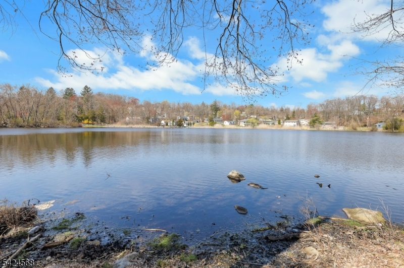 23 Up Mt Glen Lake Dr