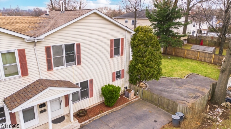 197 Fort Lee Rd