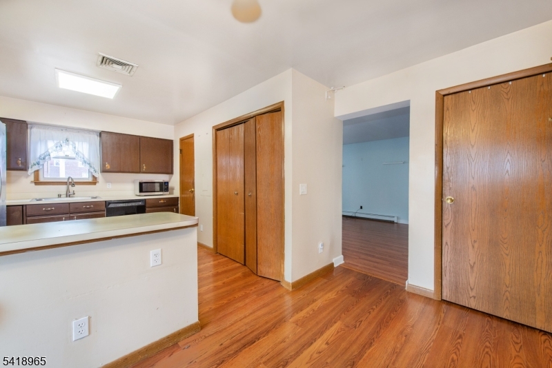 197 Fort Lee Rd