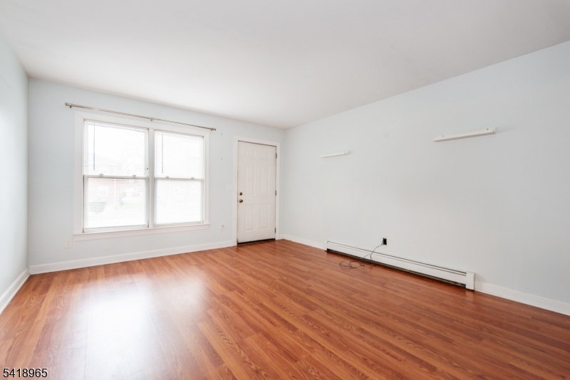 197 Fort Lee Rd