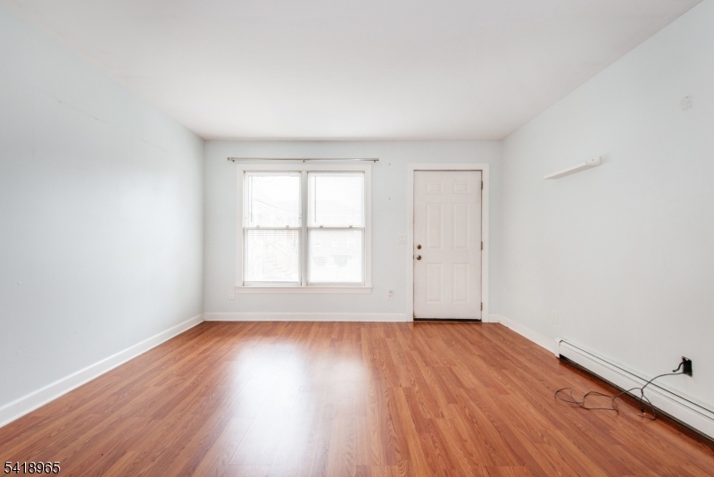 197 Fort Lee Rd