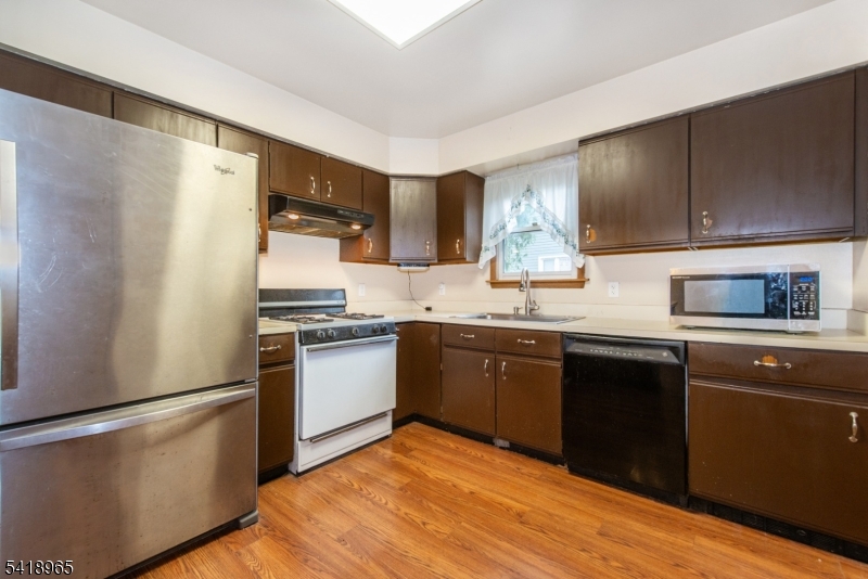 197 Fort Lee Rd