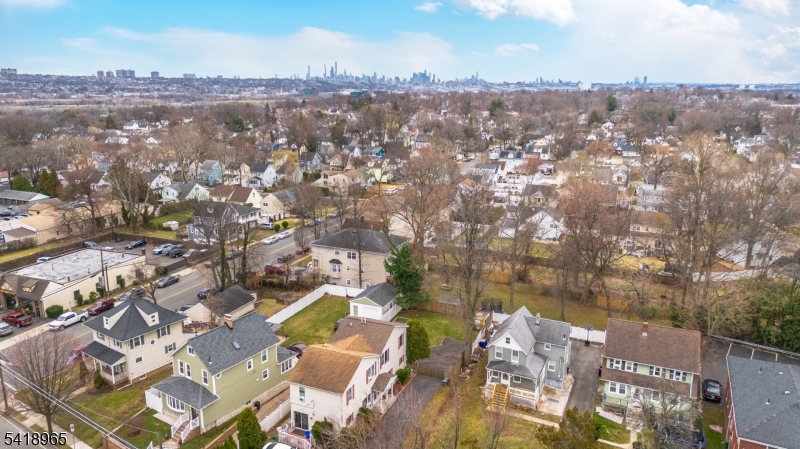 197 Fort Lee Rd