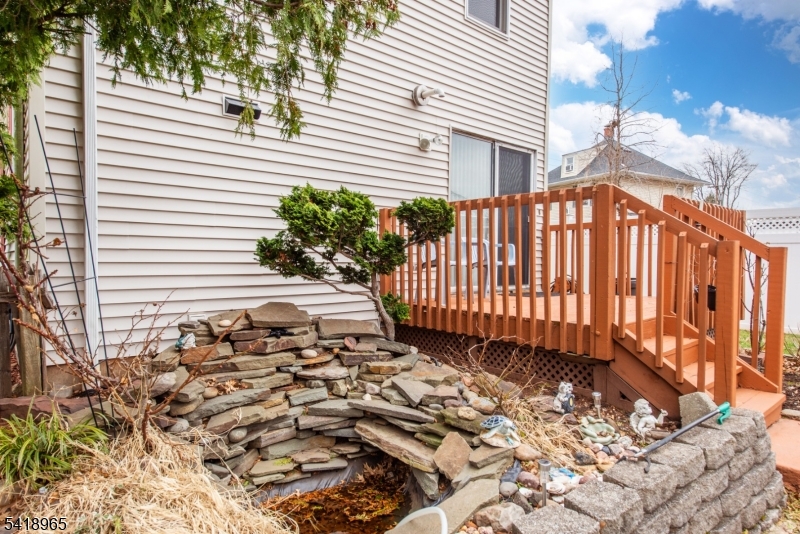 197 Fort Lee Rd