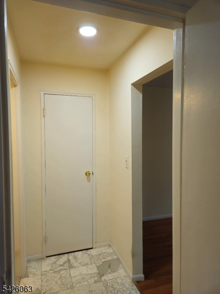 366 Hoover Ave 119