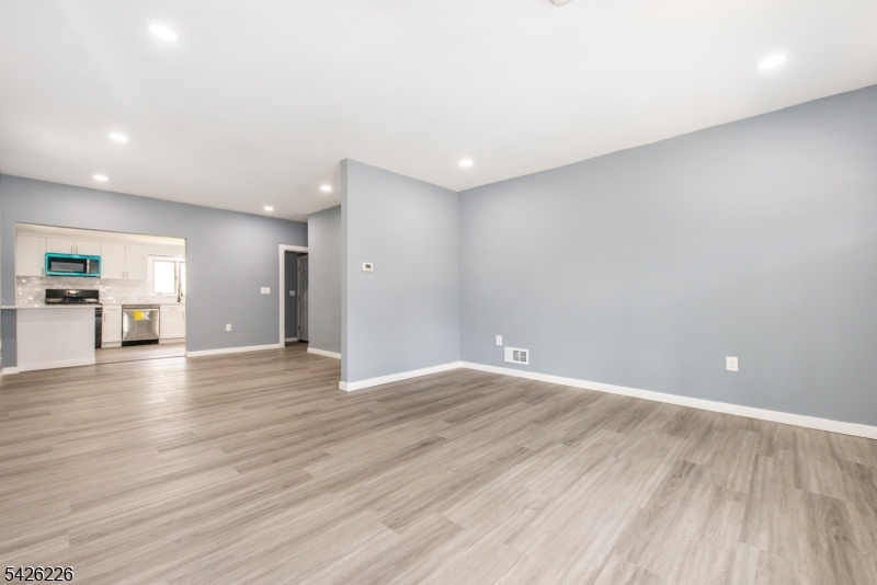 35 Boonton Ave