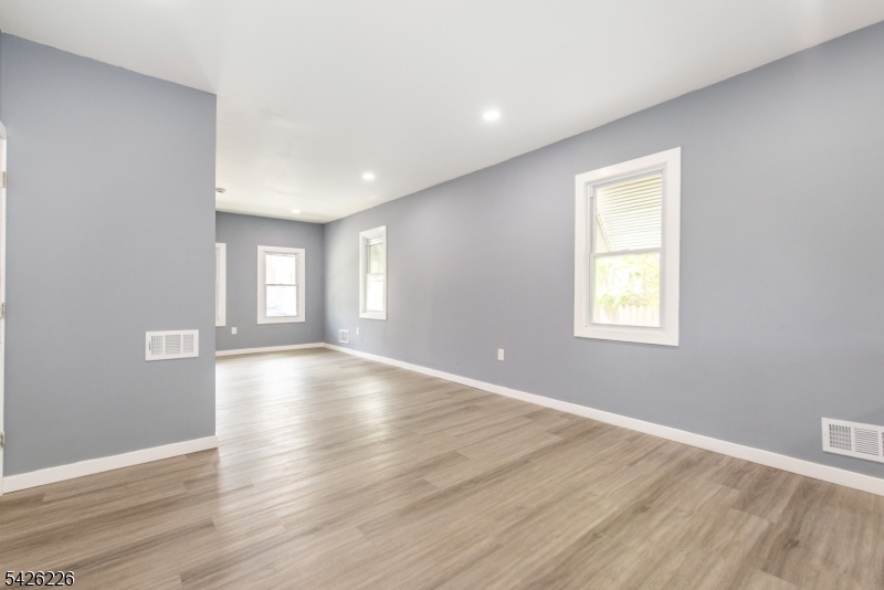 35 Boonton Ave