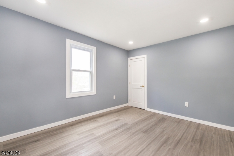 35 Boonton Ave