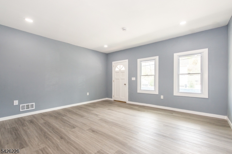 35 Boonton Ave